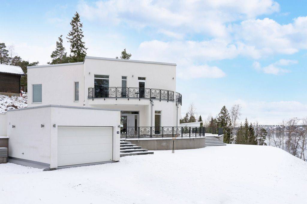 helrenovering tvattstuga kallare tyreso strand stockholm
